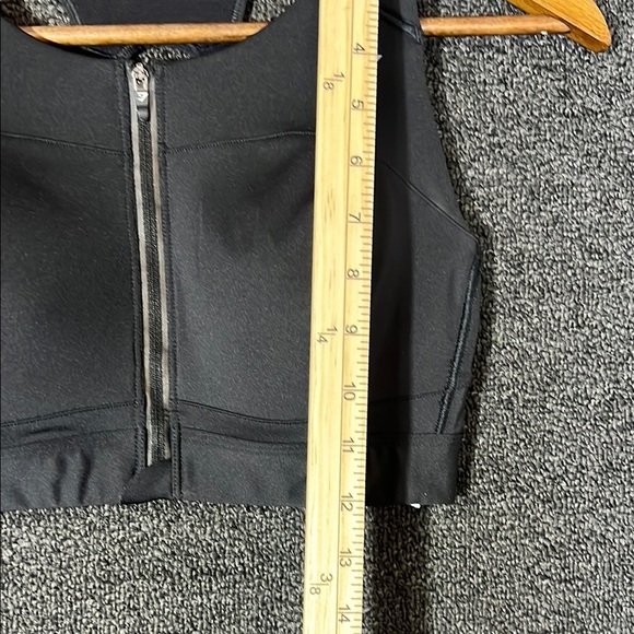 Gymshark Medium Support Front Zip Speed Sports Bra , Women’s Small - Picture 3 of 7